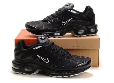 Image of NIKE TN Black and White