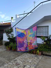 Image 2 of PAÑUELO BRUTAL 141 X 141 CM DIFERENTES ESTAMPADOS