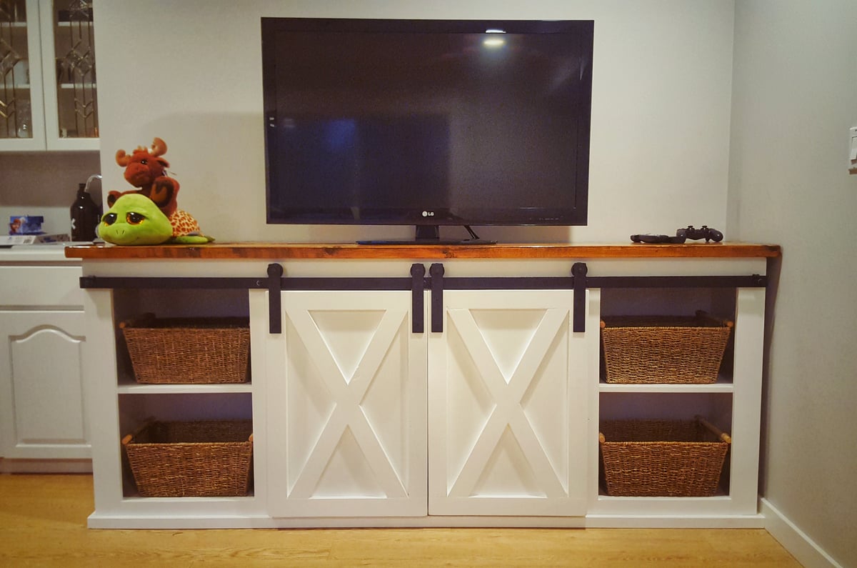 Rustic Farmhouse Sliding Barn Door Consol Diesel Boxer