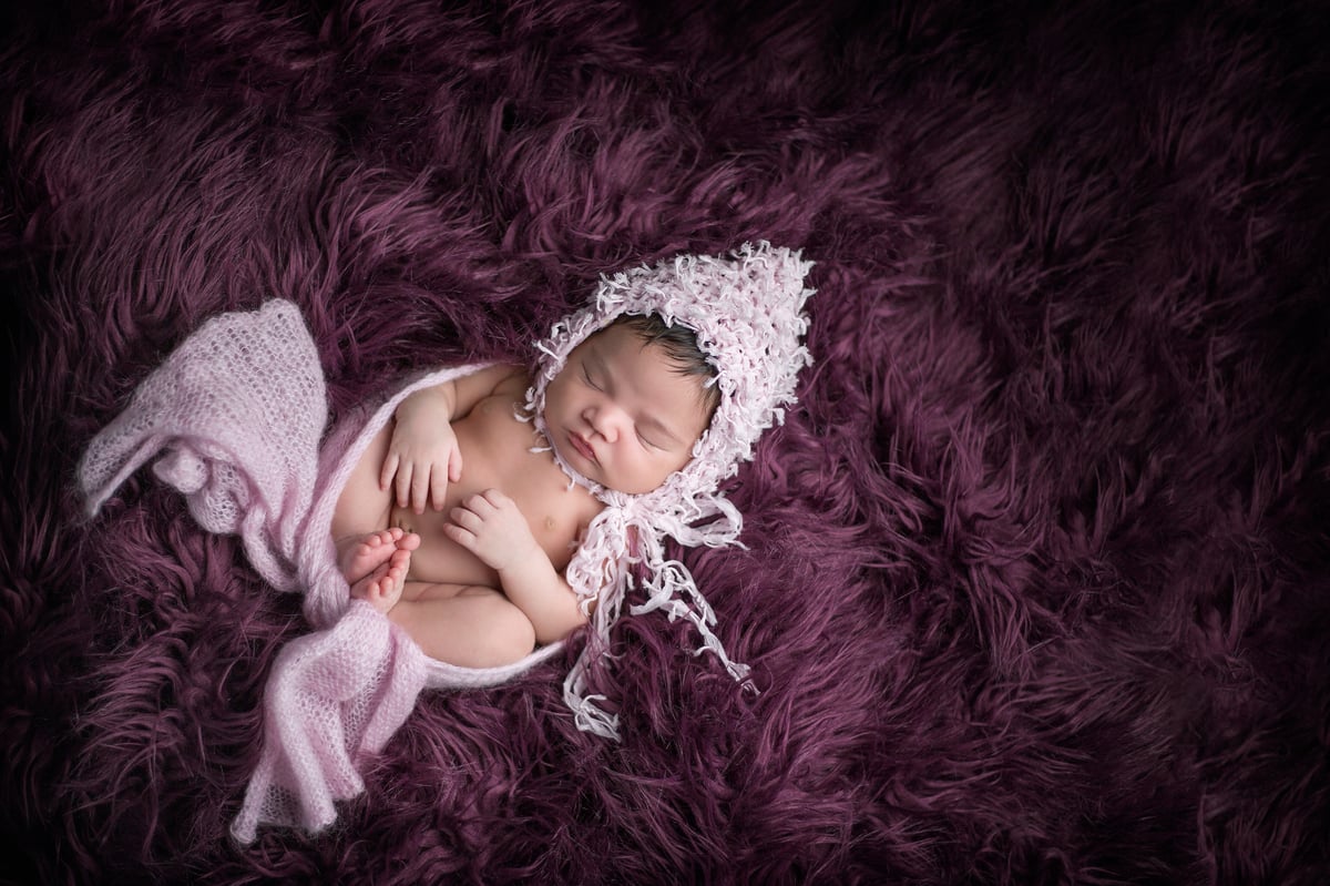 Image of NEWBORN SESSION