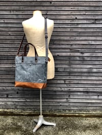 Image 3 of Waxed canvas tote bag - carry all - diaper bag with padded laptop compartment COLLECTION UNISEX
