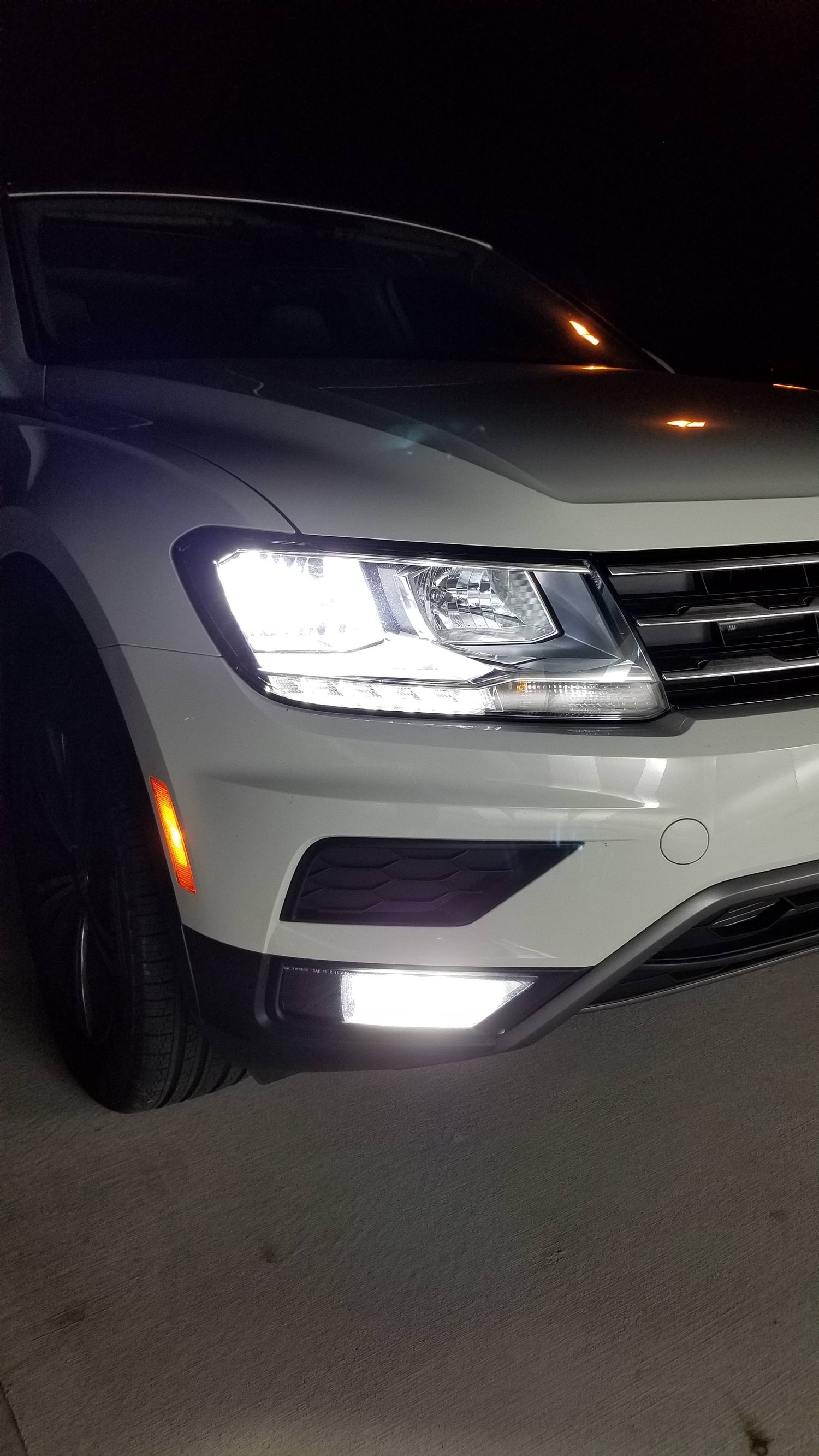 Image of H7rc Xenon HID Kit Fog Fits: Volkswagen Tiguan  