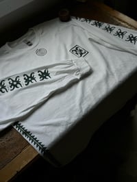 Image 3 of Borneo Block Print T (large)