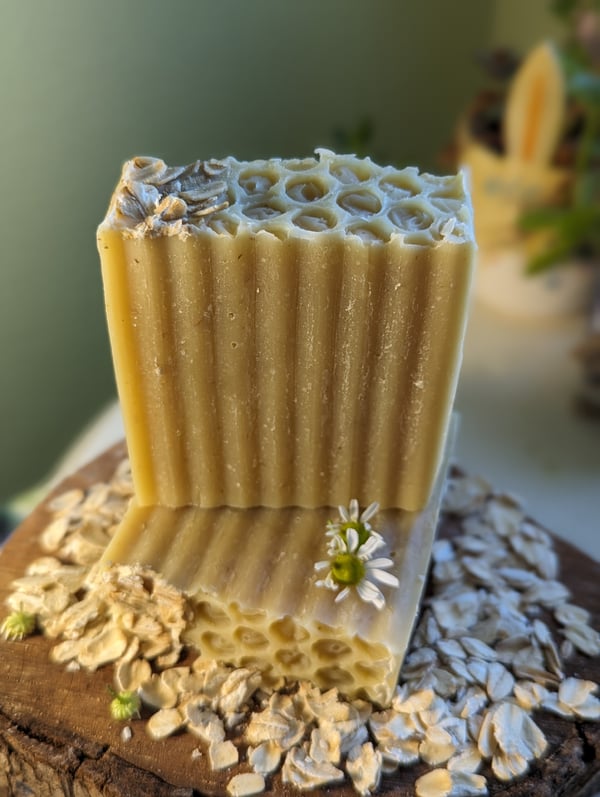 Image of Honey & Oatmeal Soap