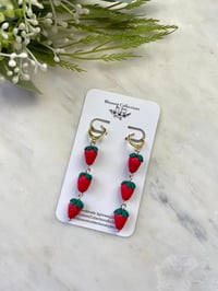 Image 1 of  Mini strawberries 