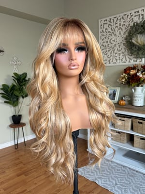 Image of Hailey free part luxury (ready to ship)