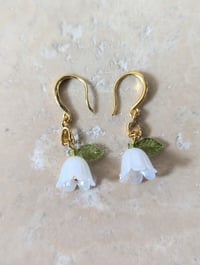 Image 2 of Boucles d'oreilles Muguet