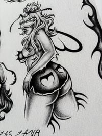 Image 5 of Bug Girls Flash Sheet (black and grey) 