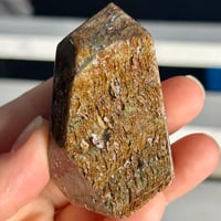 Image 3 of Garden Quartz Tower (16A)