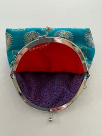 Image 2 of Clasp purse 2