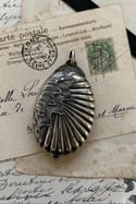 Pendentif miroir de châtelaine plaqué argent, XIXème siècle