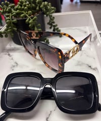 Image 2 of Harmony shades