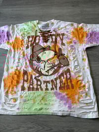Xlarge snoopy tyedye lace destroyed 
