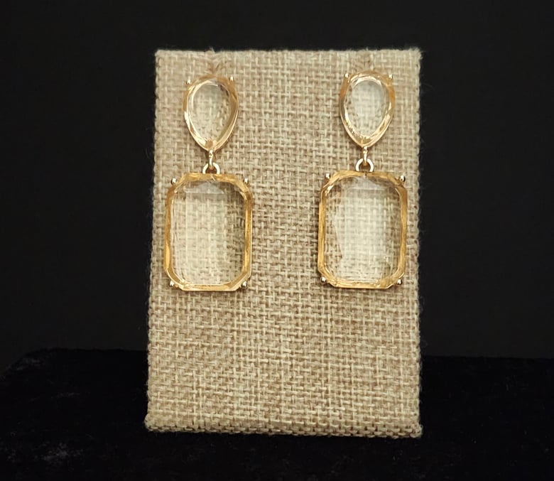 Image of Peach Tinted Pierced Earrings 