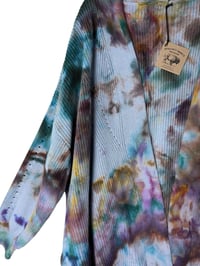 Image 8 of 3X PLUS Snow-Dyed 100% Cotton Chunky Knit Cardigan in Earthy Dye