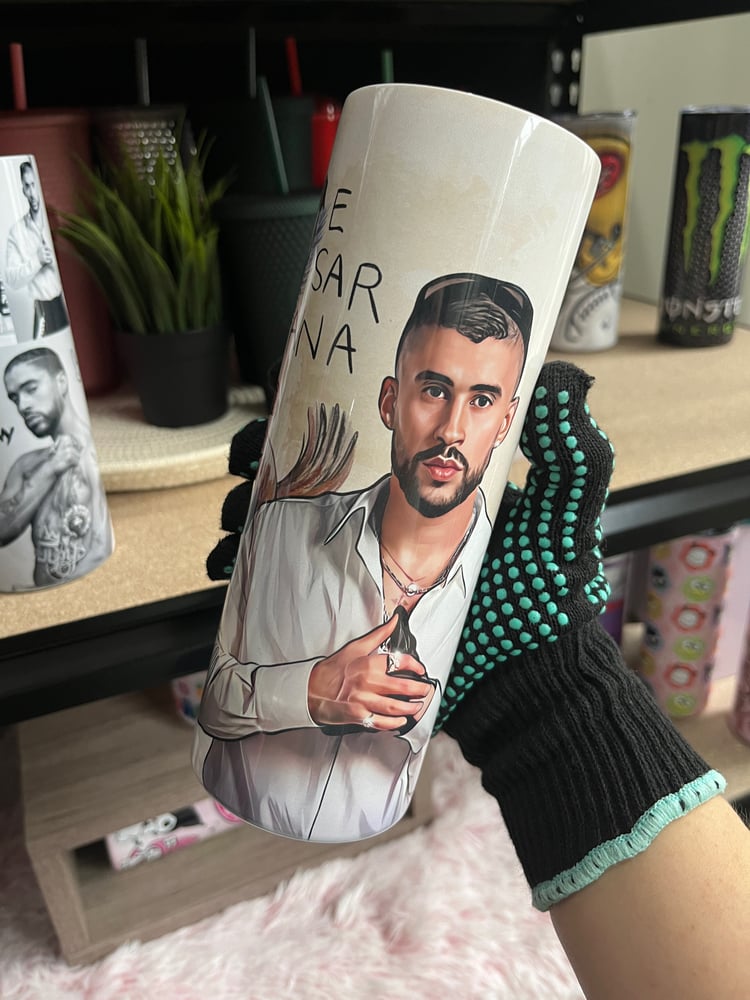 Image of BAD BUNNY NADIE SABE 20oz SUBLIMATED STAINLESS STEEL TUMBLER