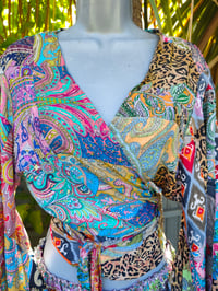 Image 5 of Patchwork Stevie top leopard pop