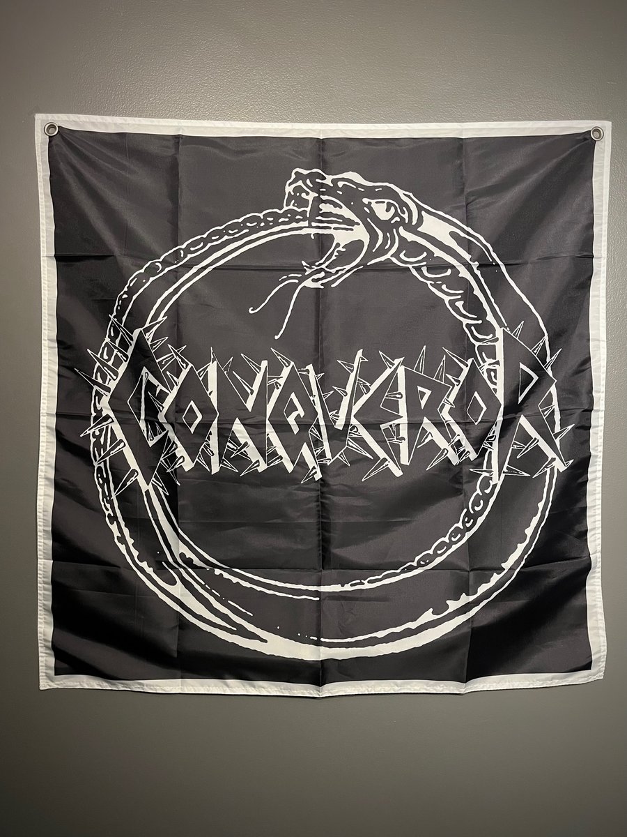 Conqueror / Logo Ouroboros / Flag