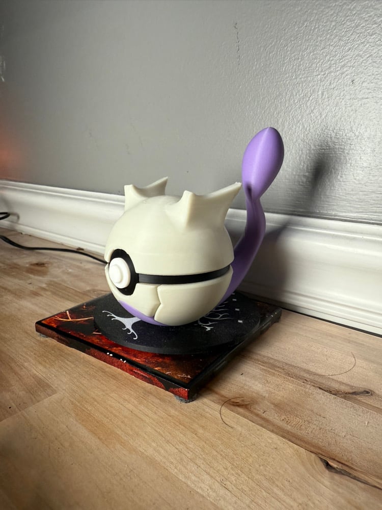 MewTwo Poke Ball