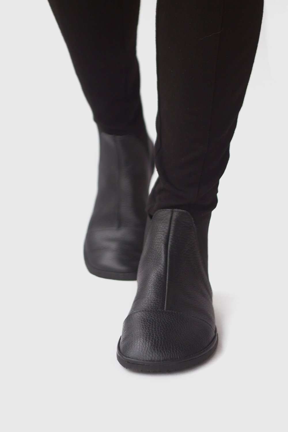 Chelsea boots in Pebbled Black | The Drifter Leather handmade shoes
