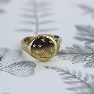 Image of *SAMPLE SALE - was £1995* Under the stars' Wilderness signet ring (in silver or gold)