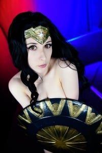 Image 5 of Wonder Woman Set