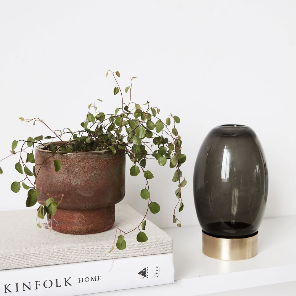 Image of Burnished / metallic pot vase