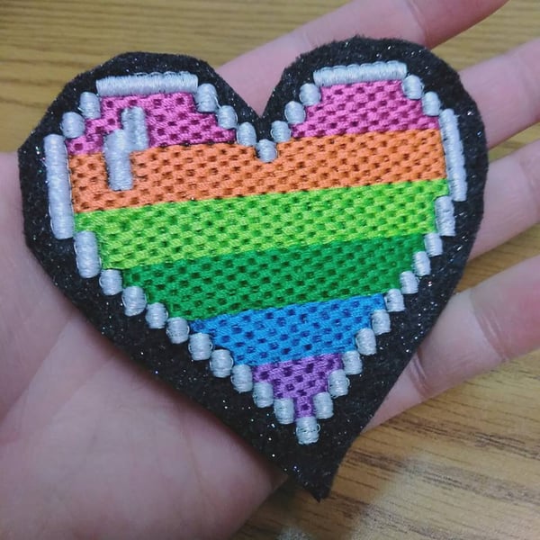 Image of Pixel Heart Patch