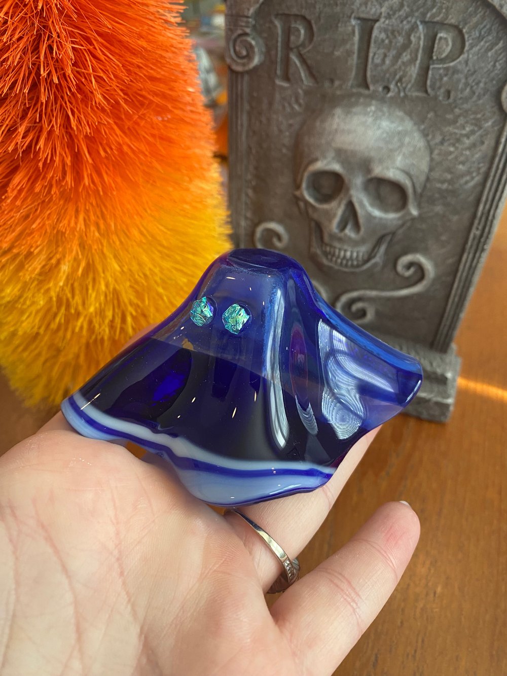 Image of Blue Whispy, Dichro Eyes Medium