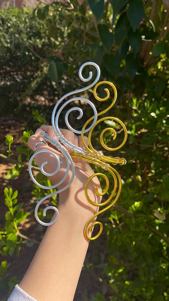 Image of “Sirens Kiss” Arm Cuff