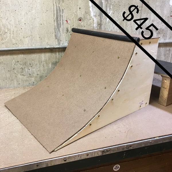 Image of Large Quarterpipe