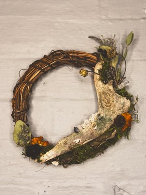 Image of Deer Jaw Wreath