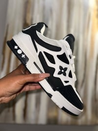 Image 2 of Men Skate Sneakers 