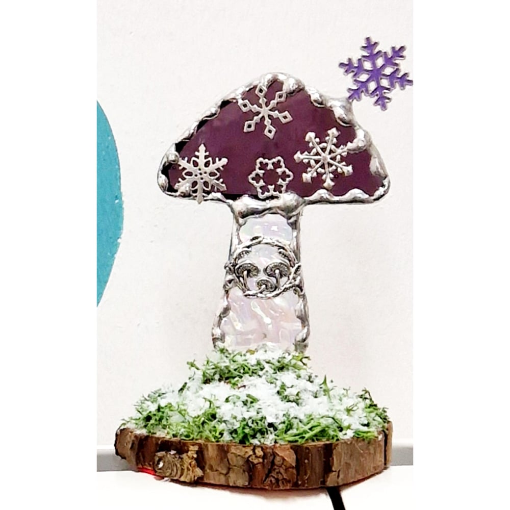 Image of Freestanding Christmas Toadstool 