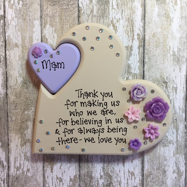 Image of Freestanding double heart