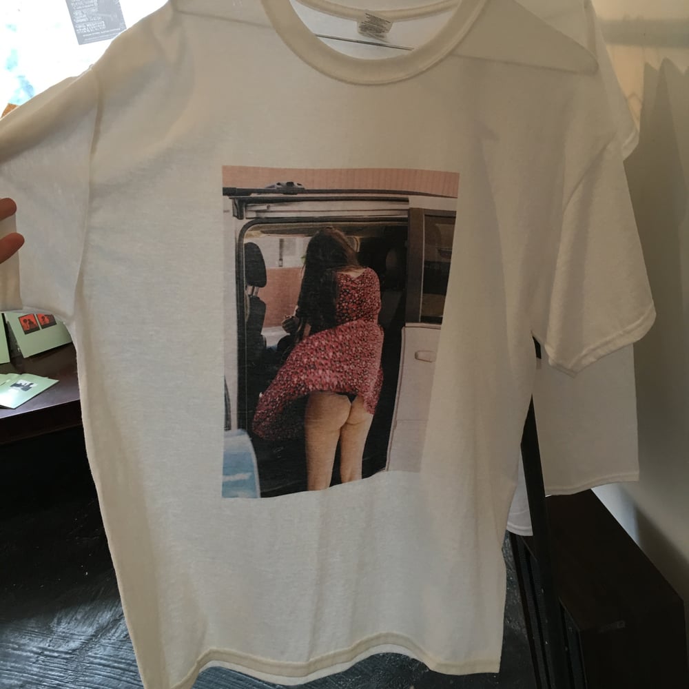 Image of BUTT SHIRT