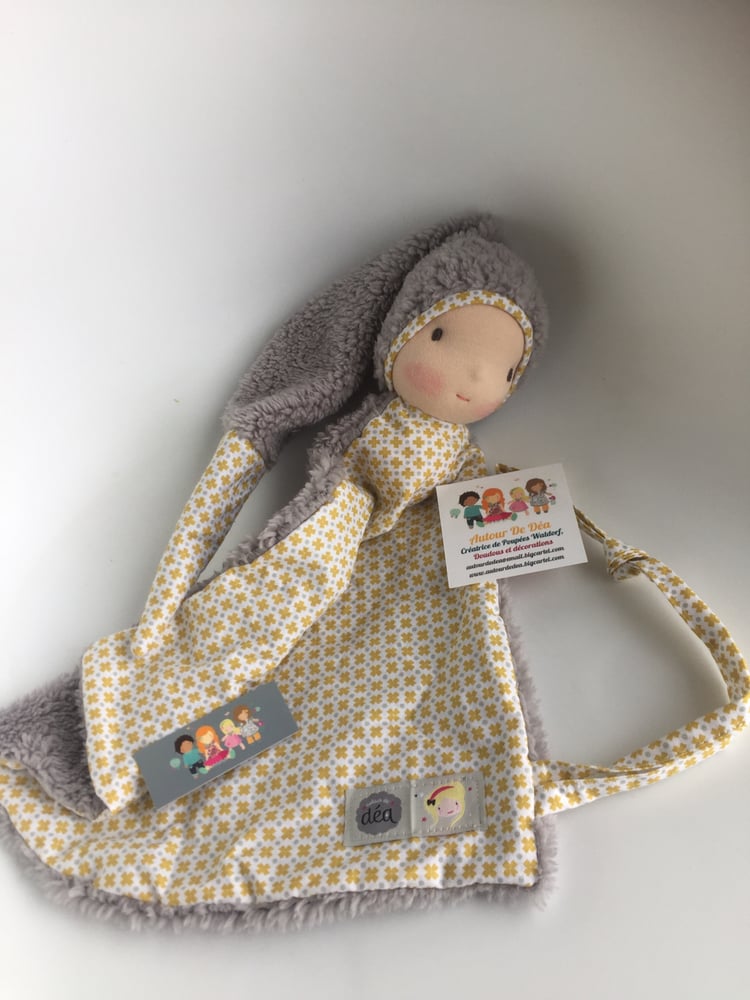 Image of Doudou waldorf  esprit de fée gris et coton jaune