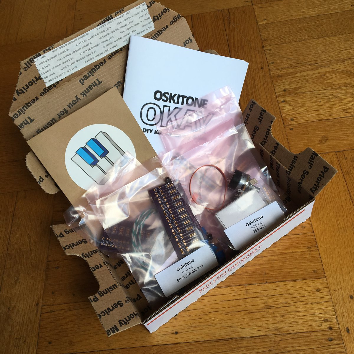 Oskitone OKAY 2 Synth DIY Kit
