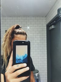 WAVY- sticker