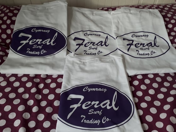 Image of "t" shirts
