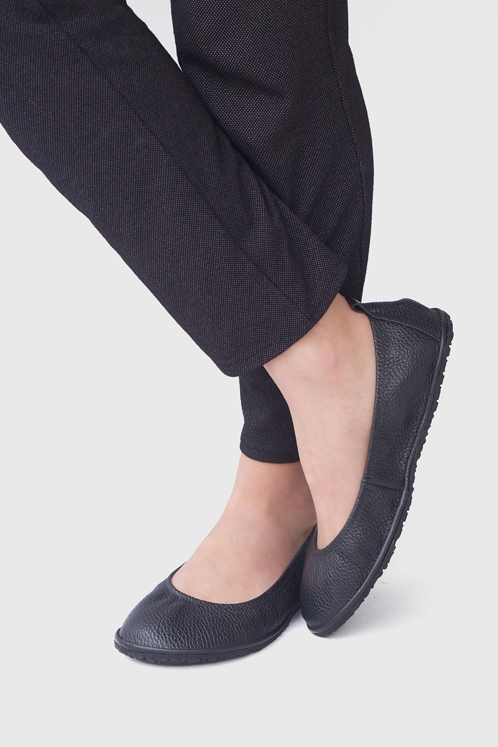 Image of Eko ballet flats in Pebbled Black