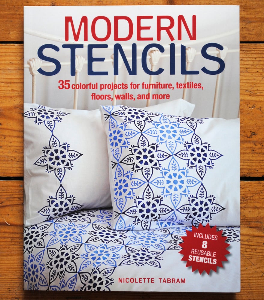 Modern Stencils Book / Nicolette Tabram Stencils
