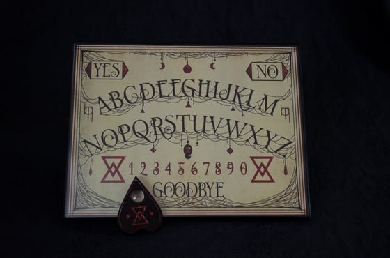 Image of Widow - Spirit Board and Planchette Set