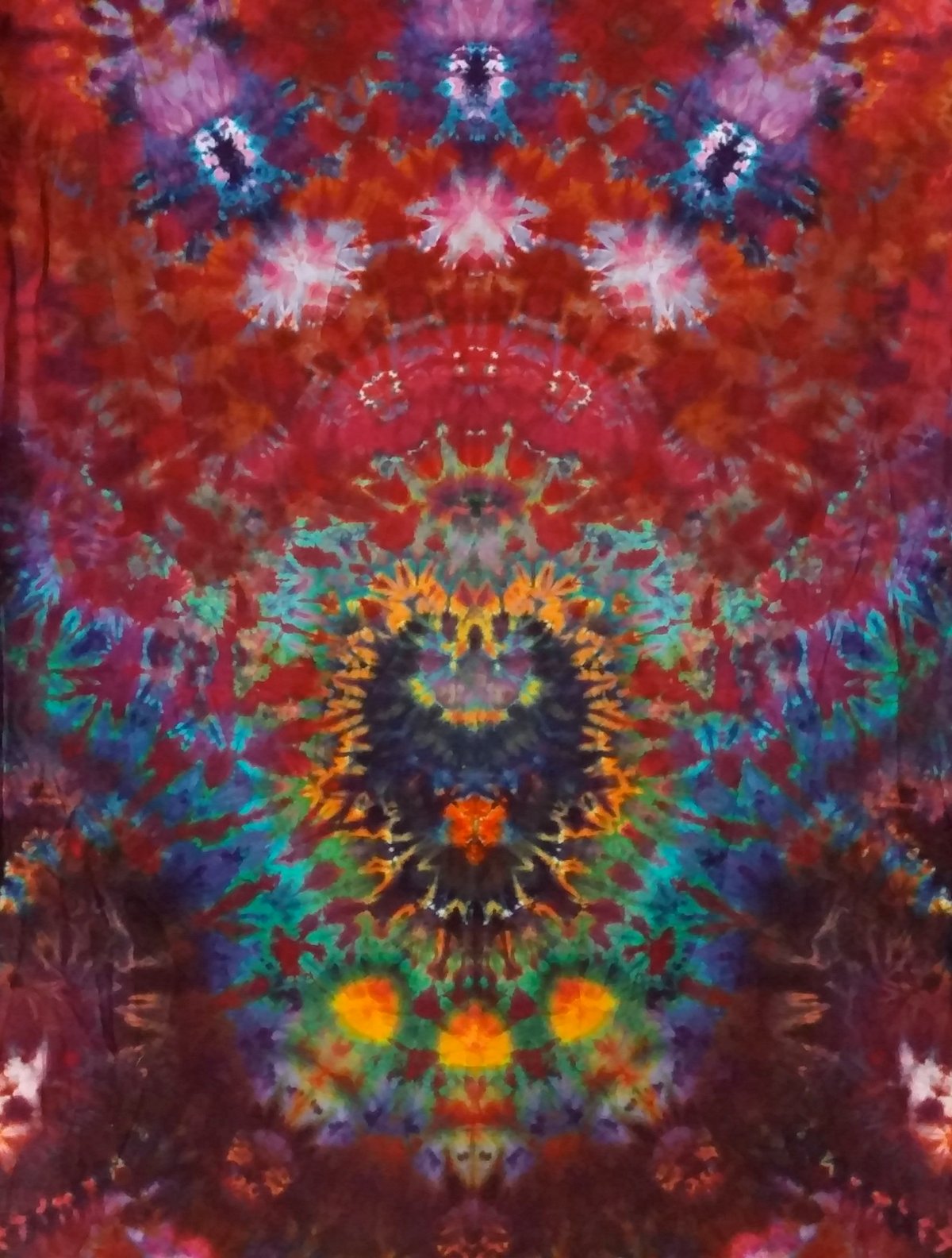 Vertical Ice Tie Dye Tapestry!