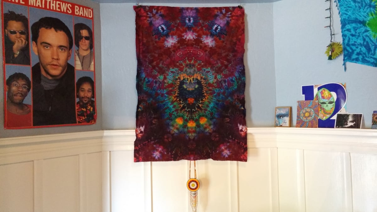 Vertical Ice Tie Dye Tapestry!