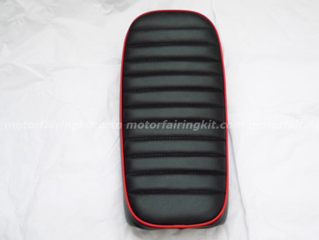 Image of Honda CG125 Flat Seat - Red Trim