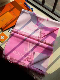 Image 22 of LV Cashmere Scarf