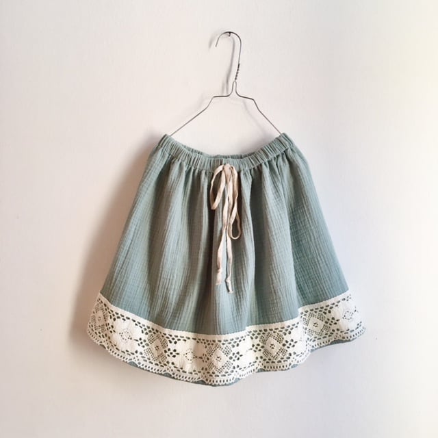 Easy Skirt vintage lace - UNIQUE COLLECTION | robe of feathers