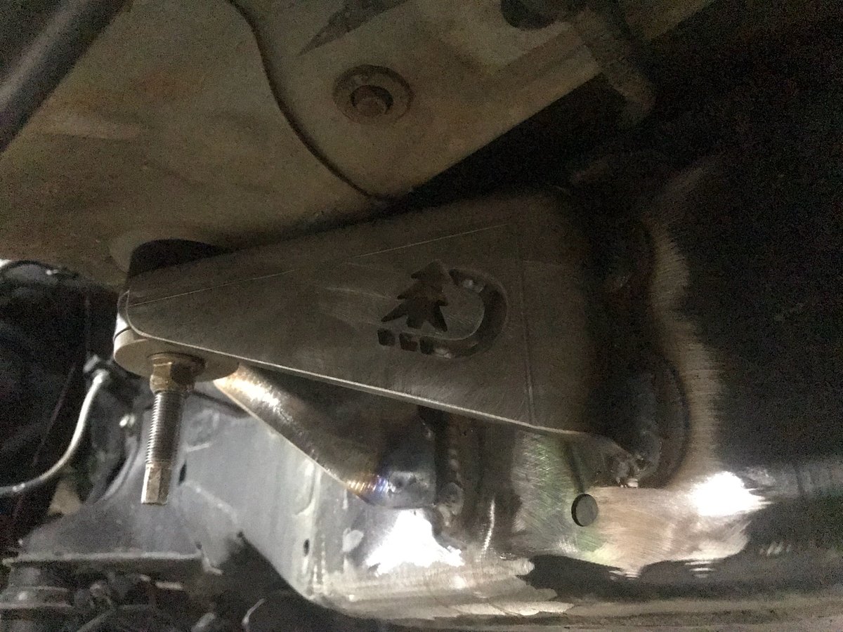20052018 Toyota front cab mount relocation kit. Alpine