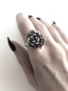 ROSE BOUQUET RING